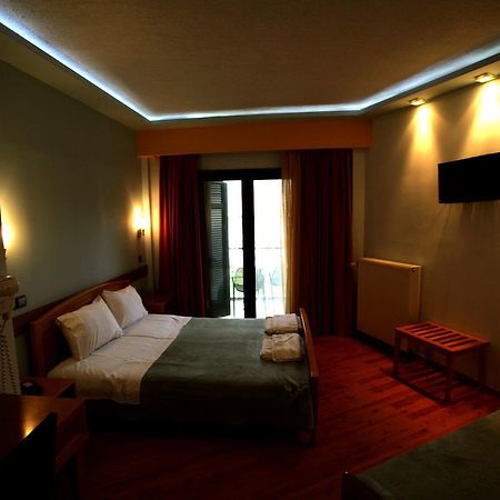 Hotel Elikonio Agia Anna  Exterior foto