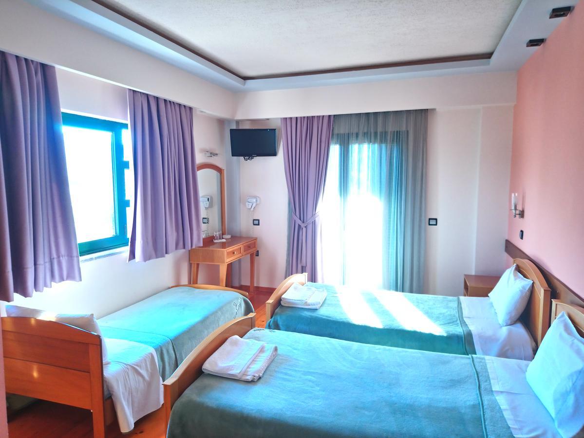Hotel Elikonio Agia Anna  Exterior foto